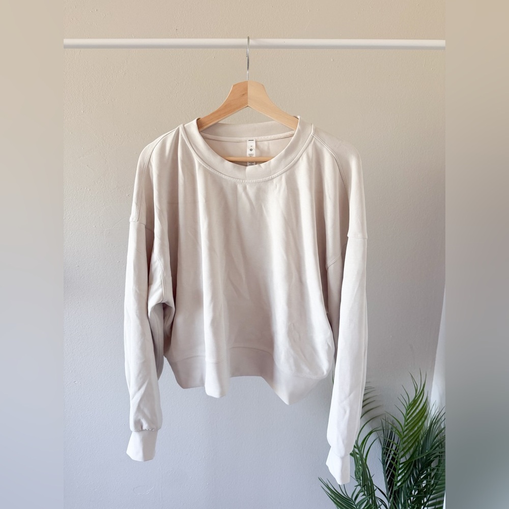 Lululemon perfectly oversized sweater off white size 10